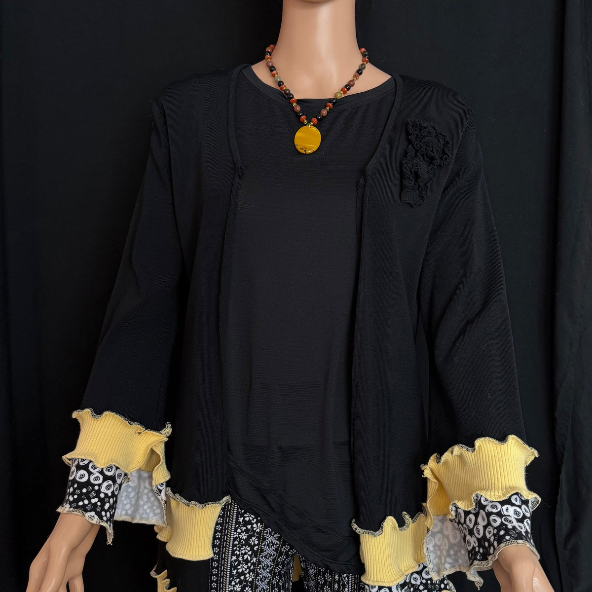 Cardigan - Ebon Gold